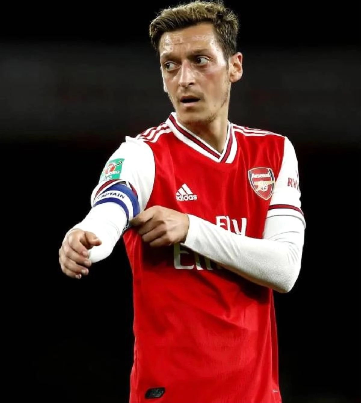 Mesut Özil\'e 5 ülkeden teklif