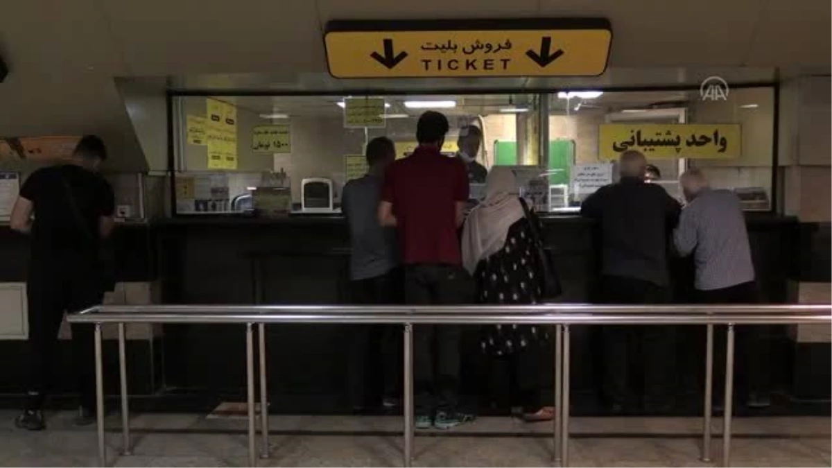 Tahran\'da toplu taşıma araçlarına maskesiz binilemiyor