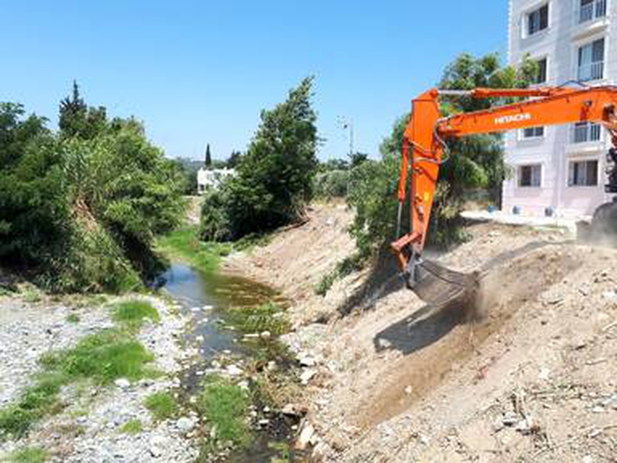 Dere temizliği çalışmaları hız kesmiyor