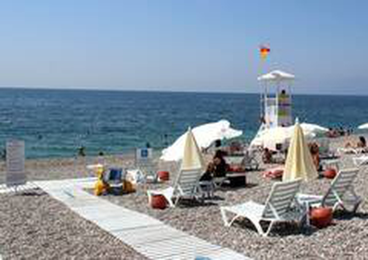 Son dakika... EKDAĞ Konyaaltı Plajı tatilcilerin gözdesi oldu