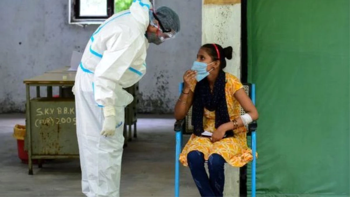 Hindistan\'da koronavirüs vaka sayısı 1 milyonu geçti
