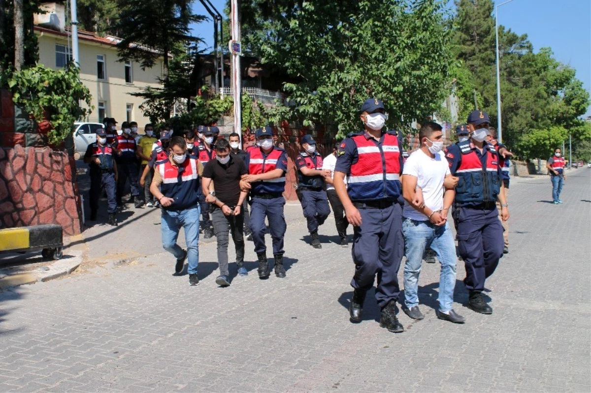 Jandarmanın dev uyuşturucu operasyonunda 15 kişi tutuklandı