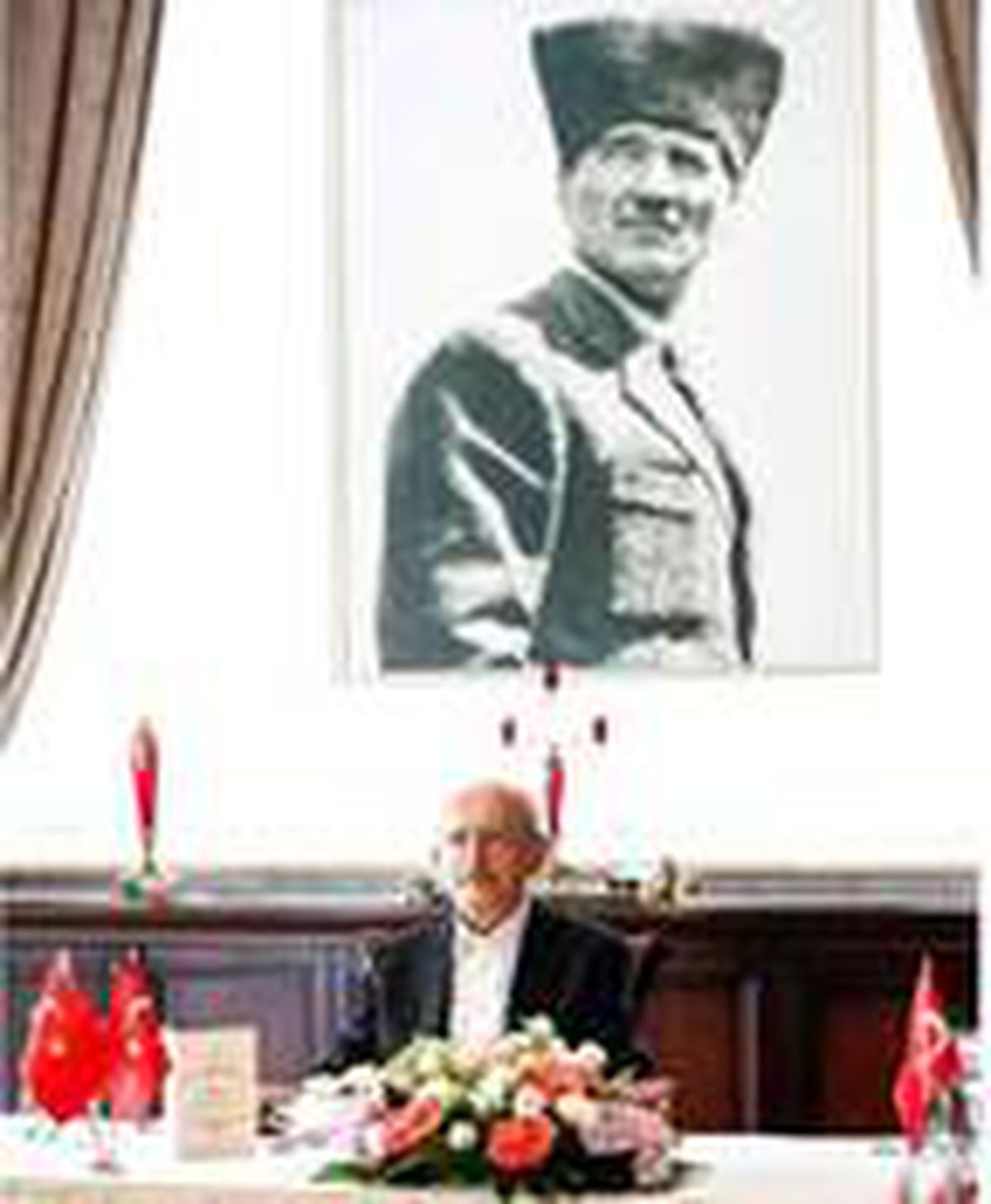 Kılıçdaroğlu, il belediye başkanları toplantısına başkanlık etti