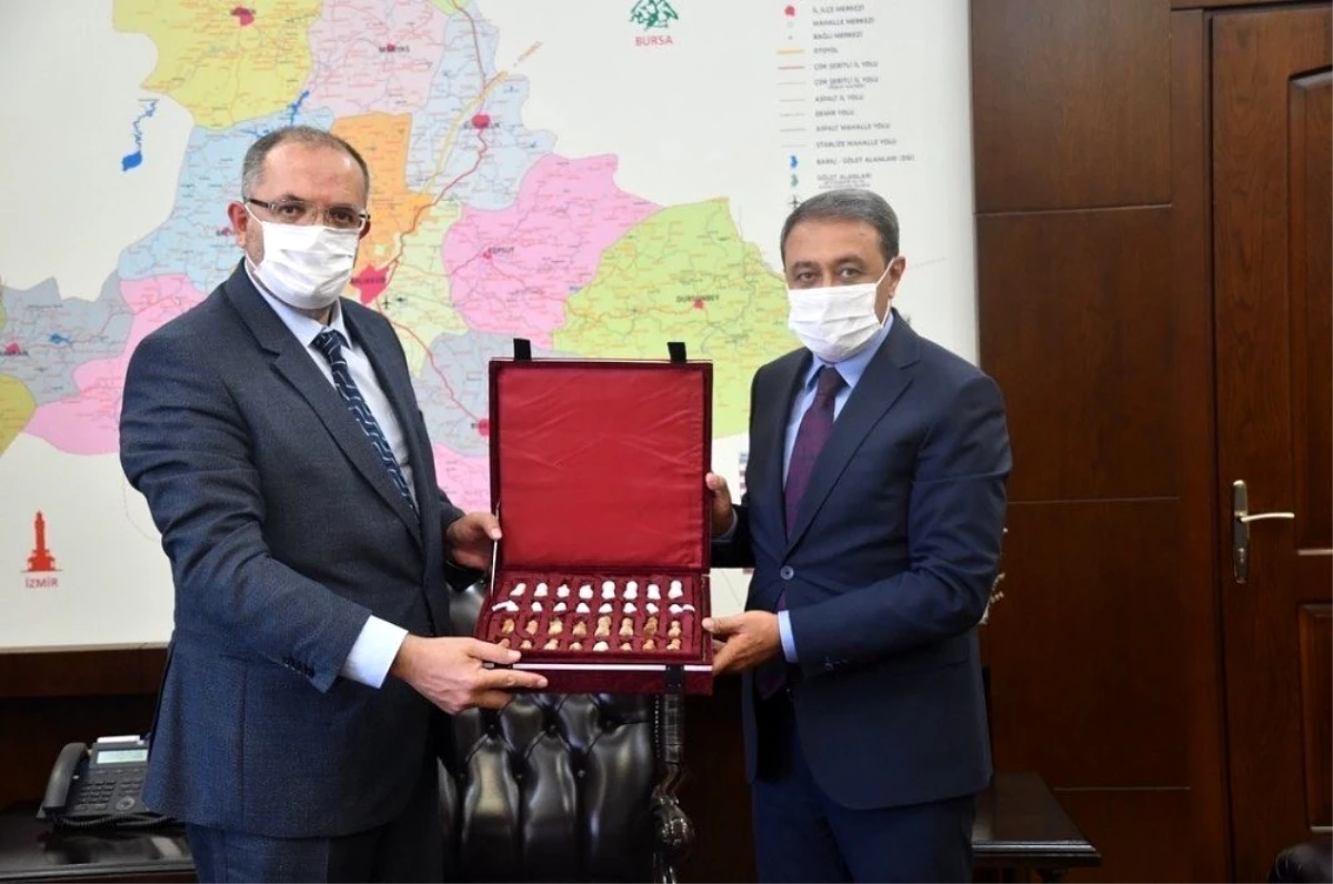Milli Savunma Üniversitesi Rektörü Afyoncu, Vali Şıldak\'ı ziyaret etti
