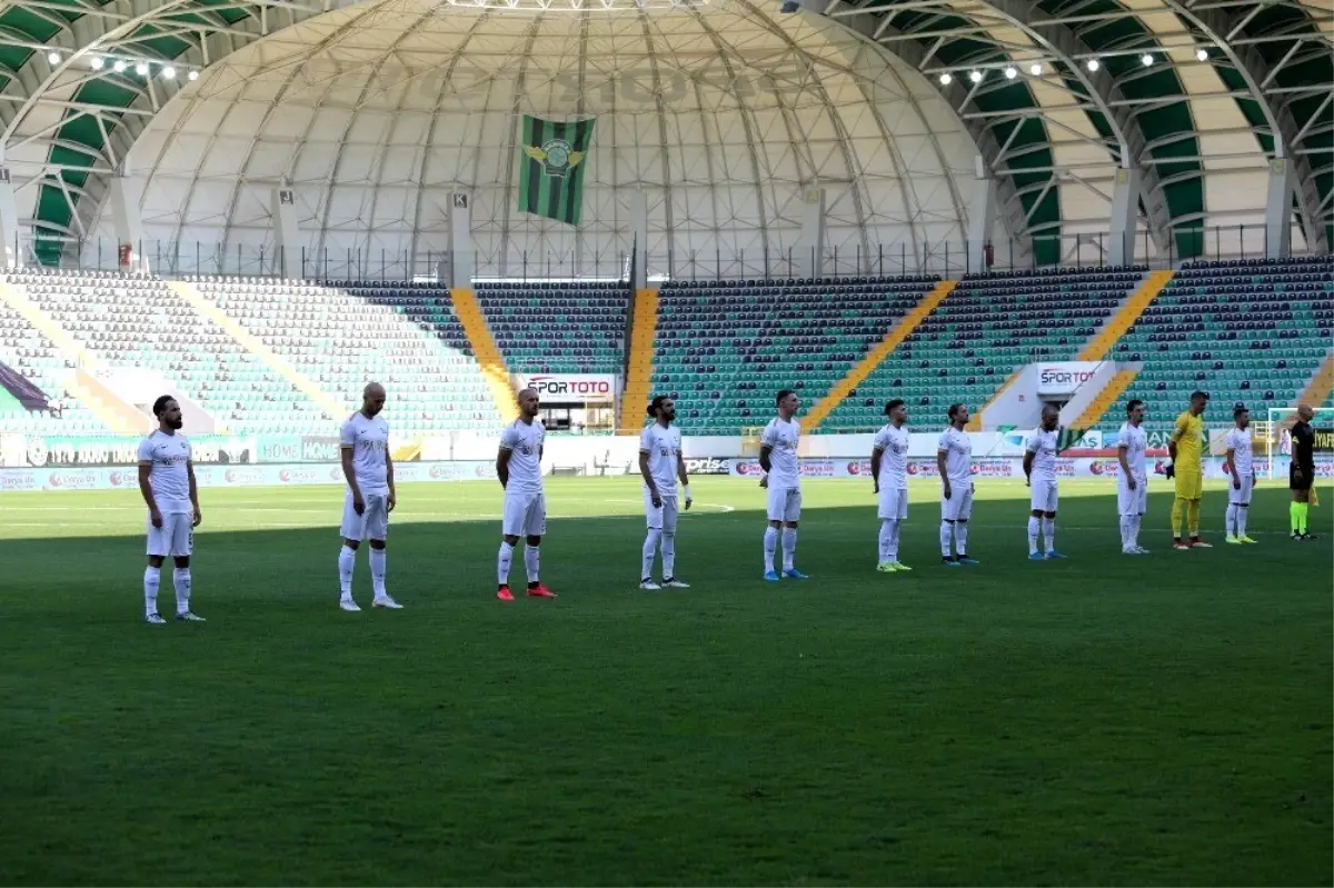 TFF 1. Lig: Akhisarspor: 0 Keçiörengücü: 3 (İlk yarı sonucu)