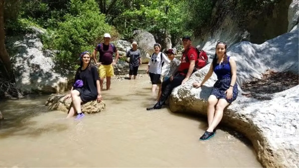 Adana\'da sıcakları unutturan kanyon yürüyüşü