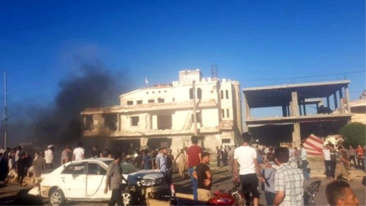 Azez\'de sınır kapısı yakınında bomba yüklü araç patladı: 7 ölü, 100 yaralı