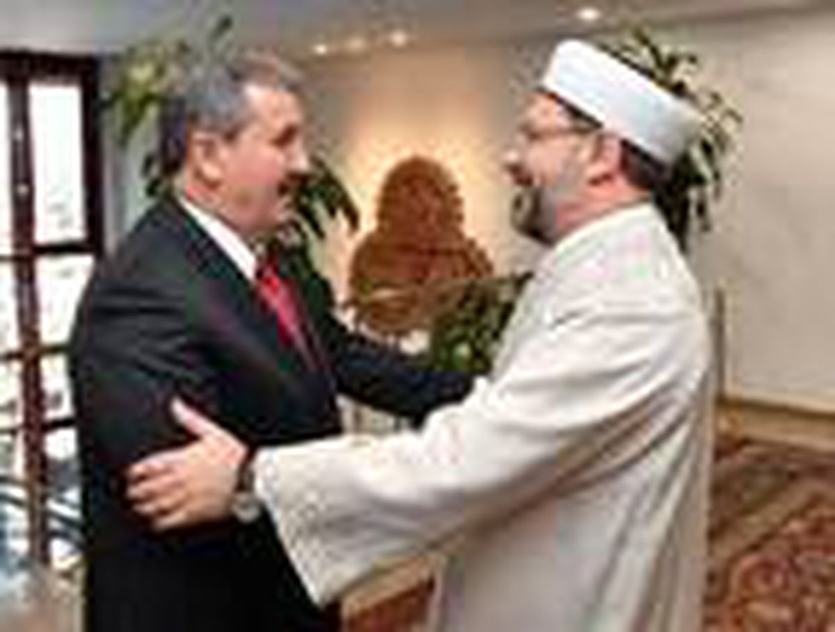 Erbaş\'dan Destici\'ye Ayasofya daveti