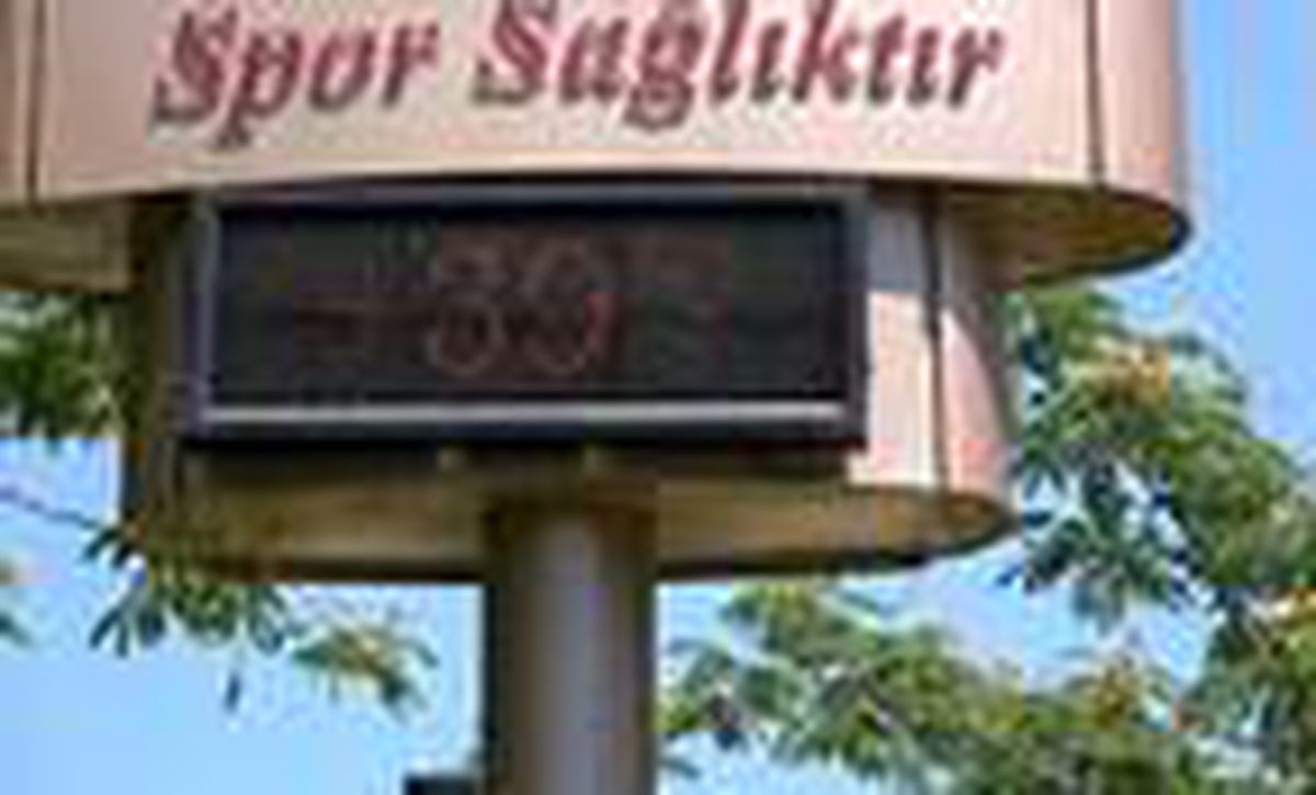 Adana\'da termometreler 39 dereceyi gösterdi