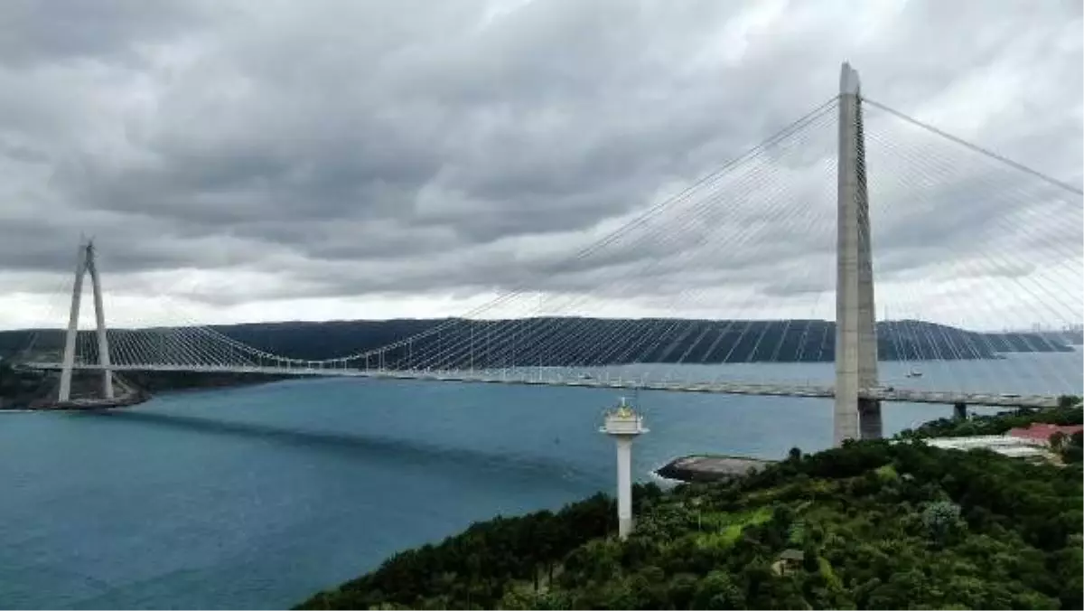 BOĞAZLAR VE MARMARA DENİZİ\'NDE ELEKTRO OPTİK SİSTEM KURULUMLARINDA SONA GELİNDİ-1