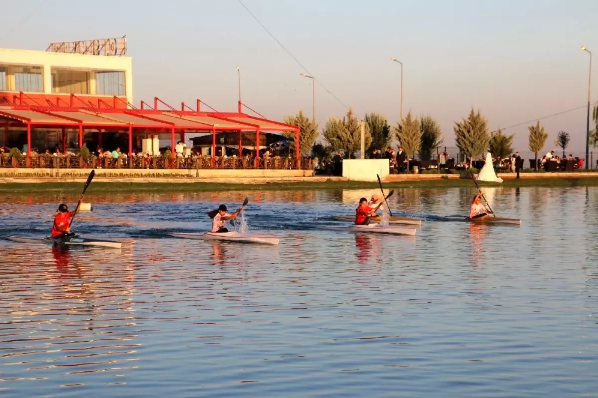 Şanlıurfa\'da ilk kez kano turnuvası düzenlendi