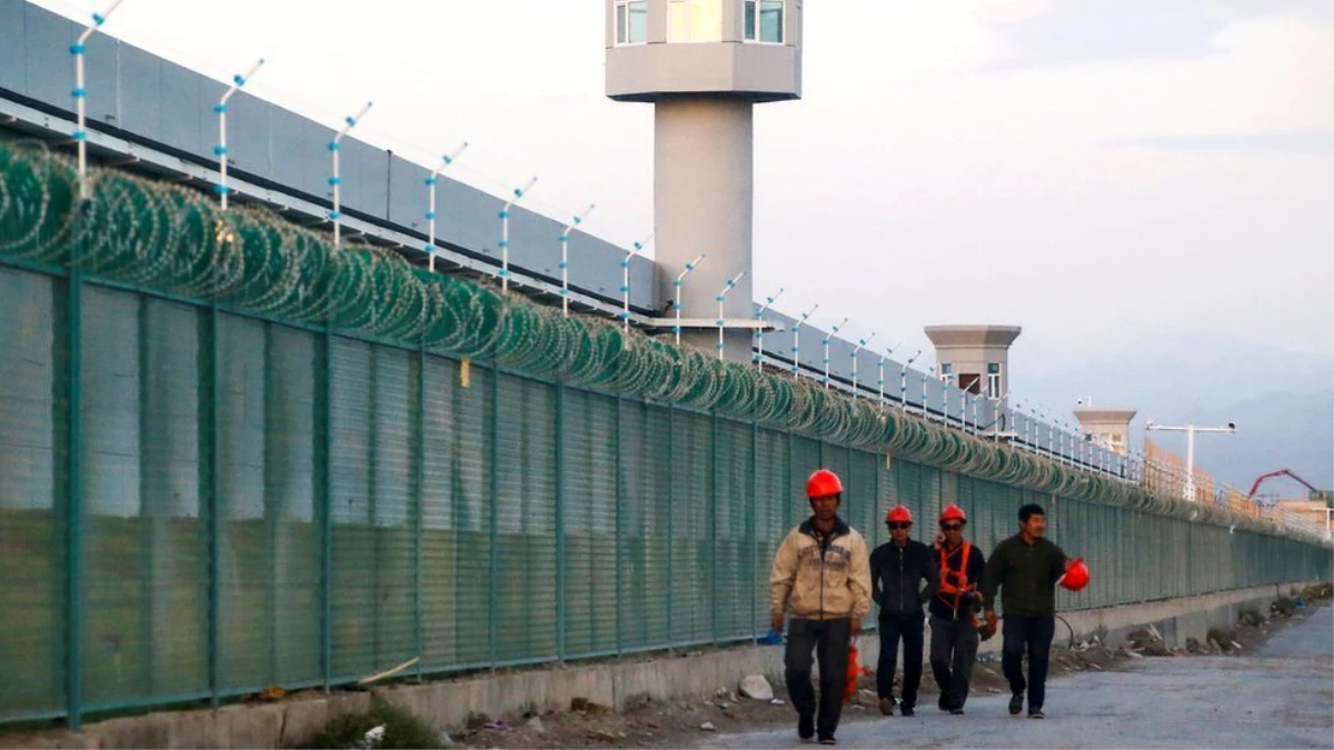 Guardian: \'Model vatandaş\' olan Uygurlar da Çin\'in toplama kamplarından kurtulamıyor