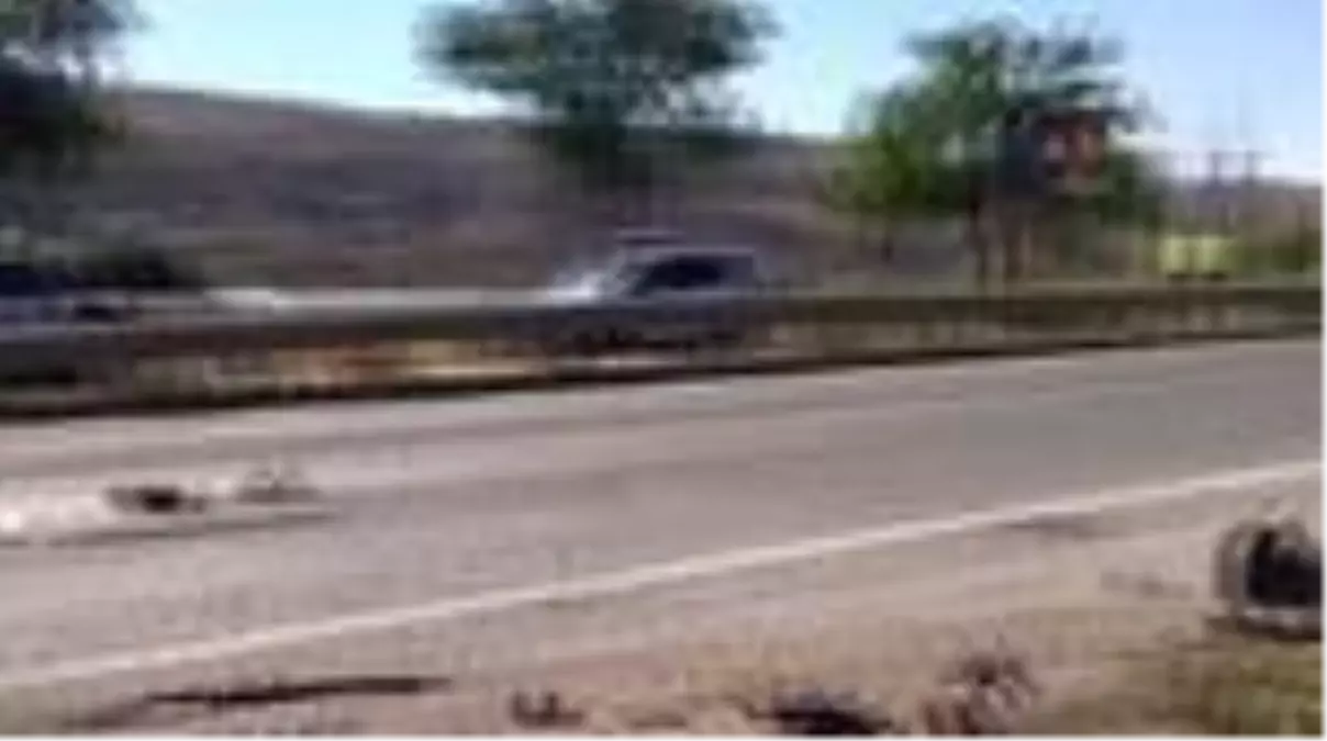 Çankırı Valisi Abdullah Ayaz: "Sinop Valimiz Ankara\'ya doğru seyahat ederken bir trafik kazası...