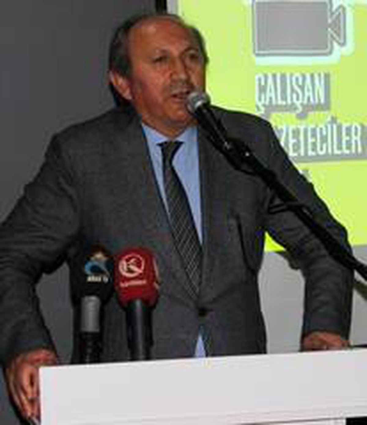 DAGC Başkanı Özsoy\'dan 23 Temmuz Erzurum Kongresi mesajı