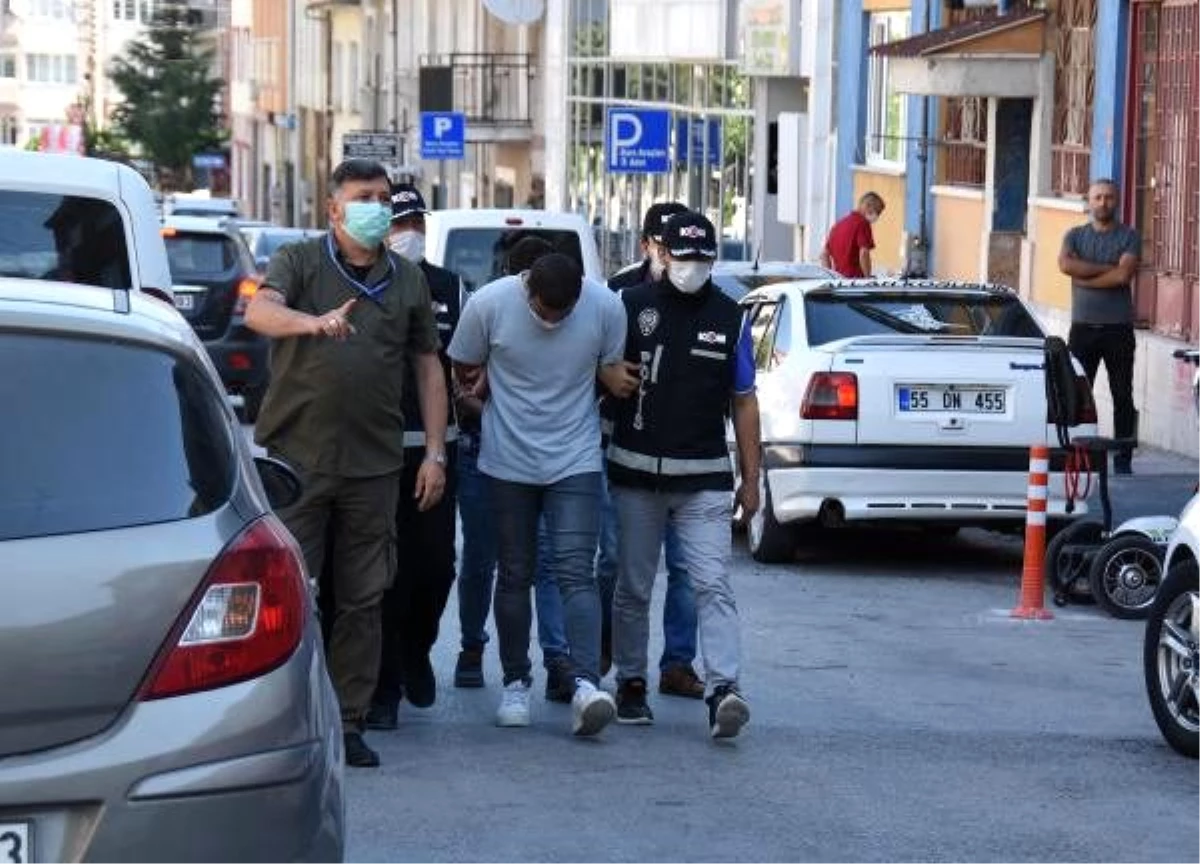 Eskişehir\'de 2 milyon liralık tefeci operasyonunda 2 tutuklama