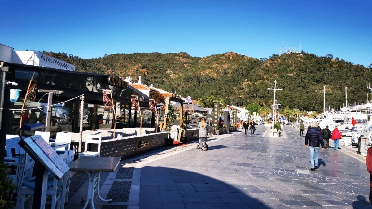 Marmaris\'te Lokal, Kafe, Restoran ve Kıraathanelerdeki kısıtlamalar kaldırıldı