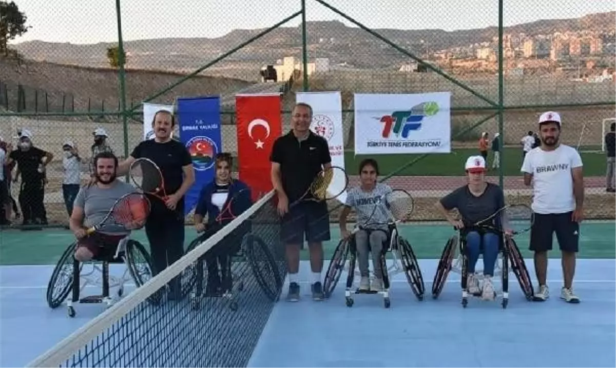 Son dakika! Tenis Federasyonu Başkanı Cengiz Durmuş, Şırnak\'ı ziyaret etti