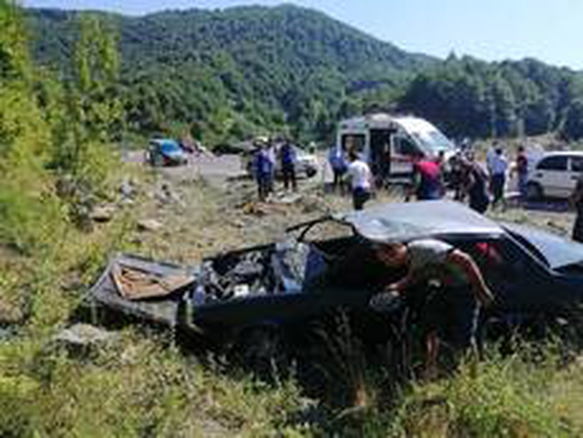 Zonguldak\'ta trafik kazası: 2 yaralı