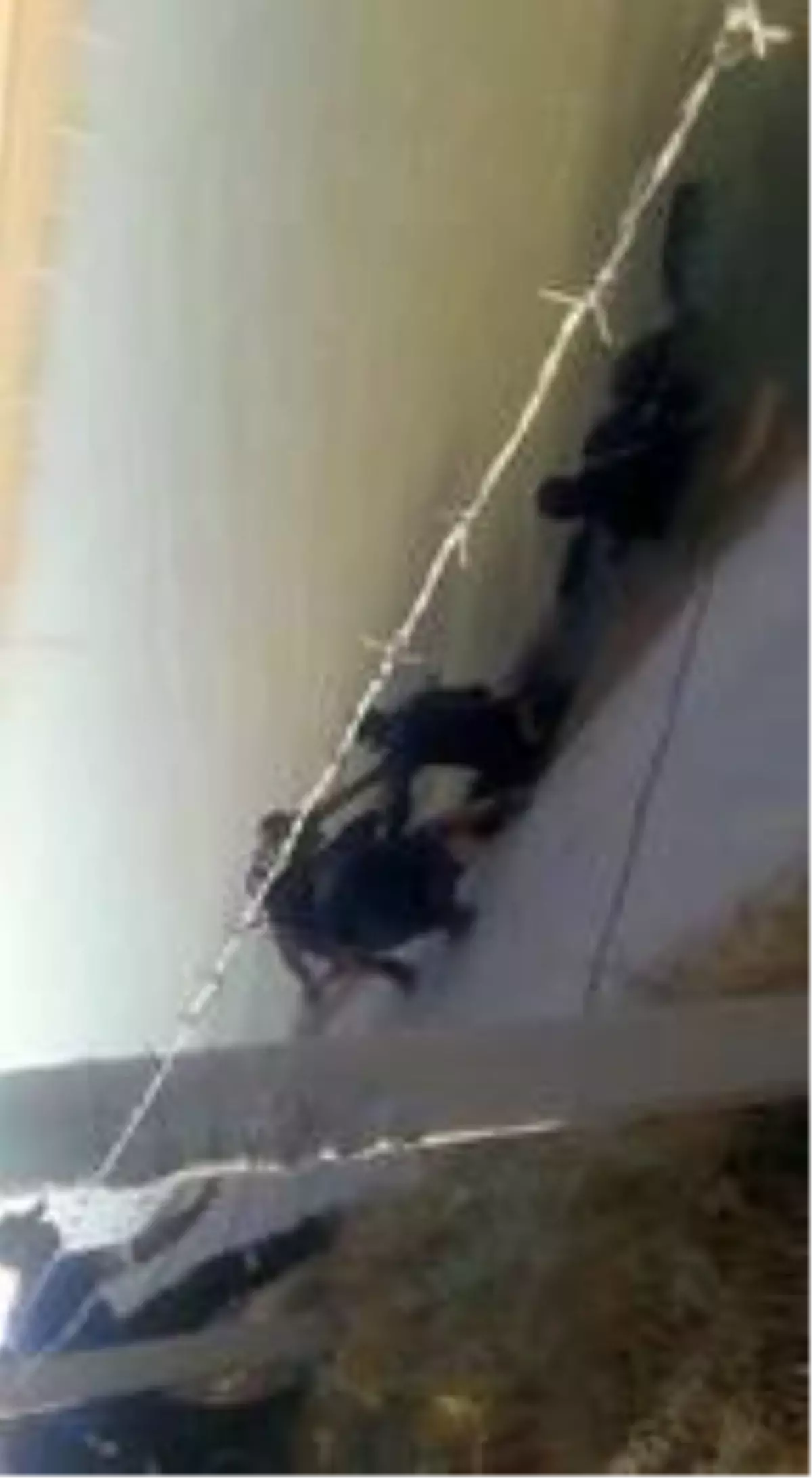 Son dakika haberleri... Şanlıurfa\'da serinlemek için kanala giren 2 kuzen boğuldu (2)