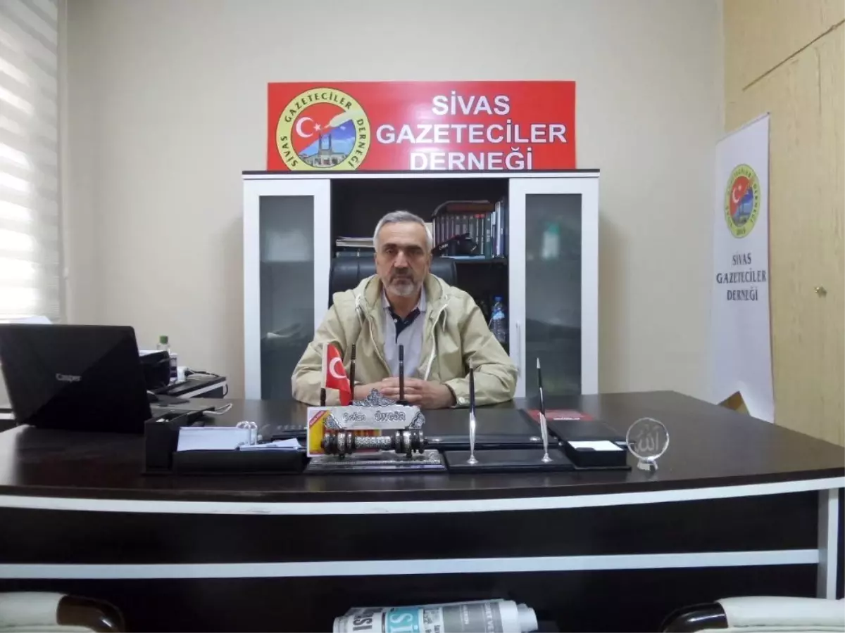 Üngör: "Gazetecilik Meslek Yasası bir an önce hazırlanmalı"