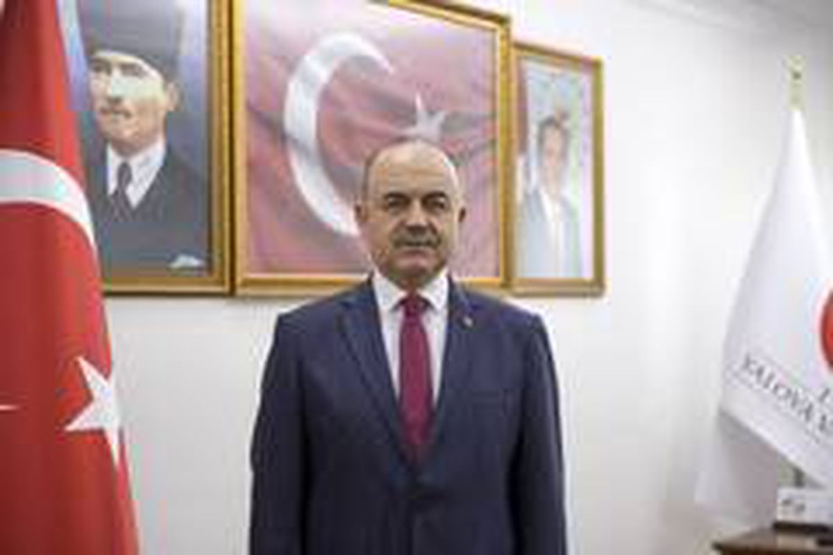 Yalova Valisi Muammer Erol\'dan Basın Bayramı mesajı Açıklaması