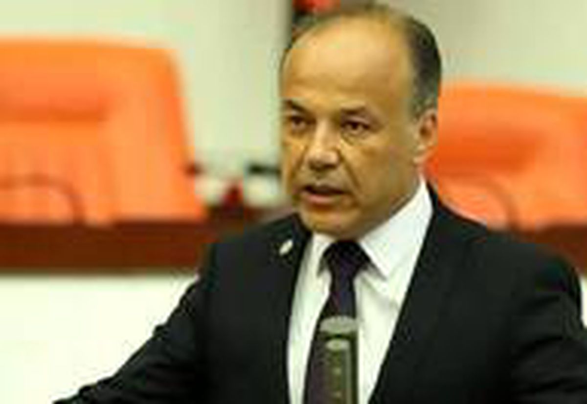 AK Partili Yavuz, basın mensuplarını unutmadı