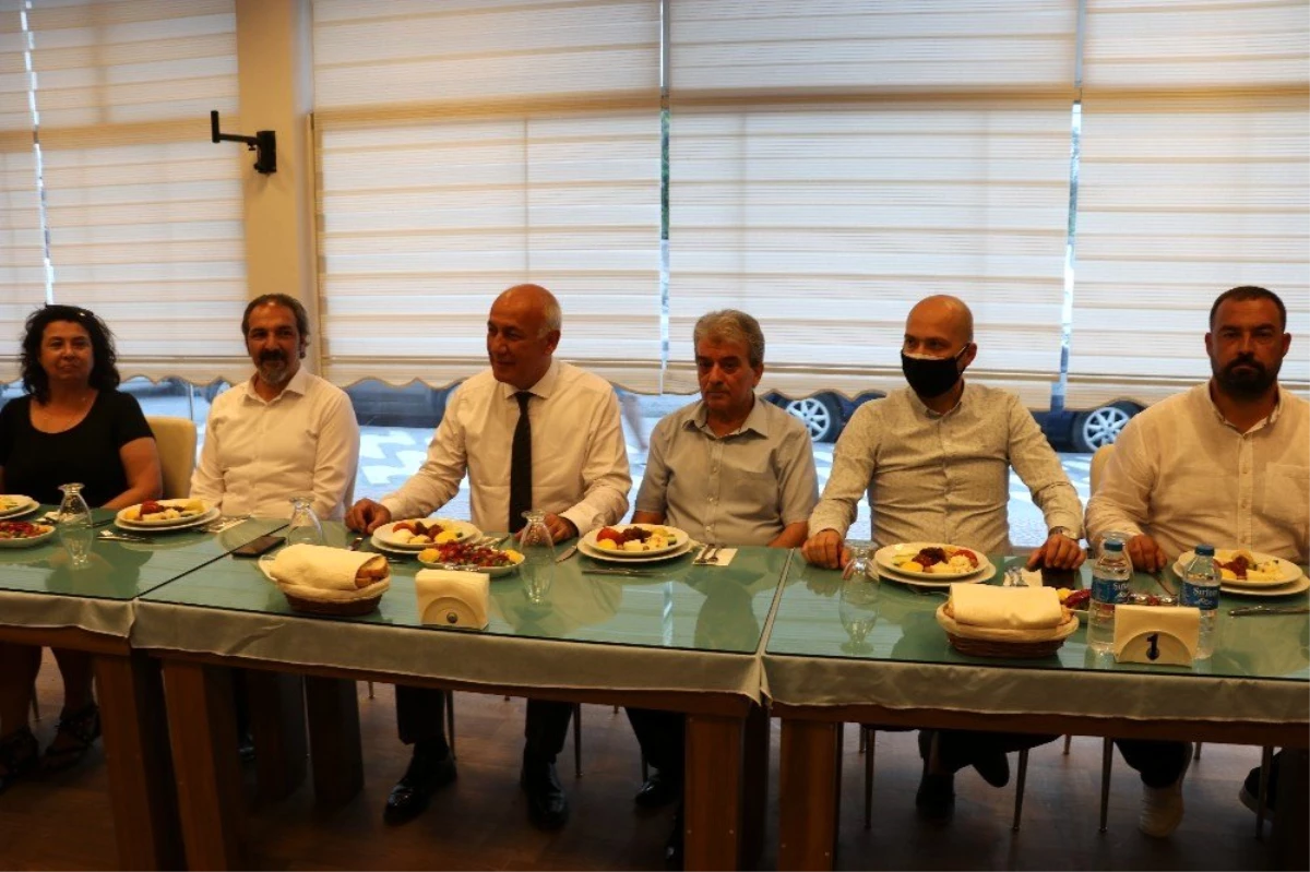 Başkan Tuncel, Sökeli gazetecileri bir araya getirdi