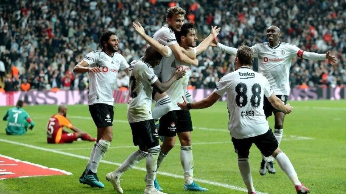 Beşiktaş ile Caner Erkin\'in yolları ayrılıyor