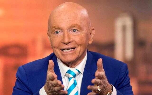 Dünyaca ünlü yatırımcı Mark Mobius'tan altın yorumu: Almaya devam edeceğim