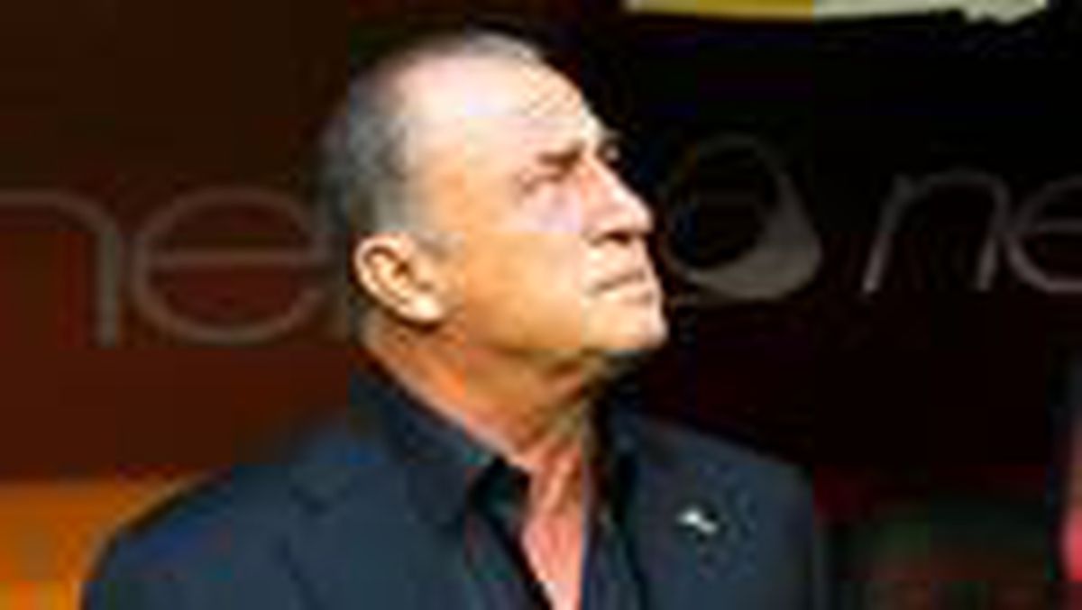 Galatasaray\'da Fatih Terim\'den \'900 maç\' açıklaması!