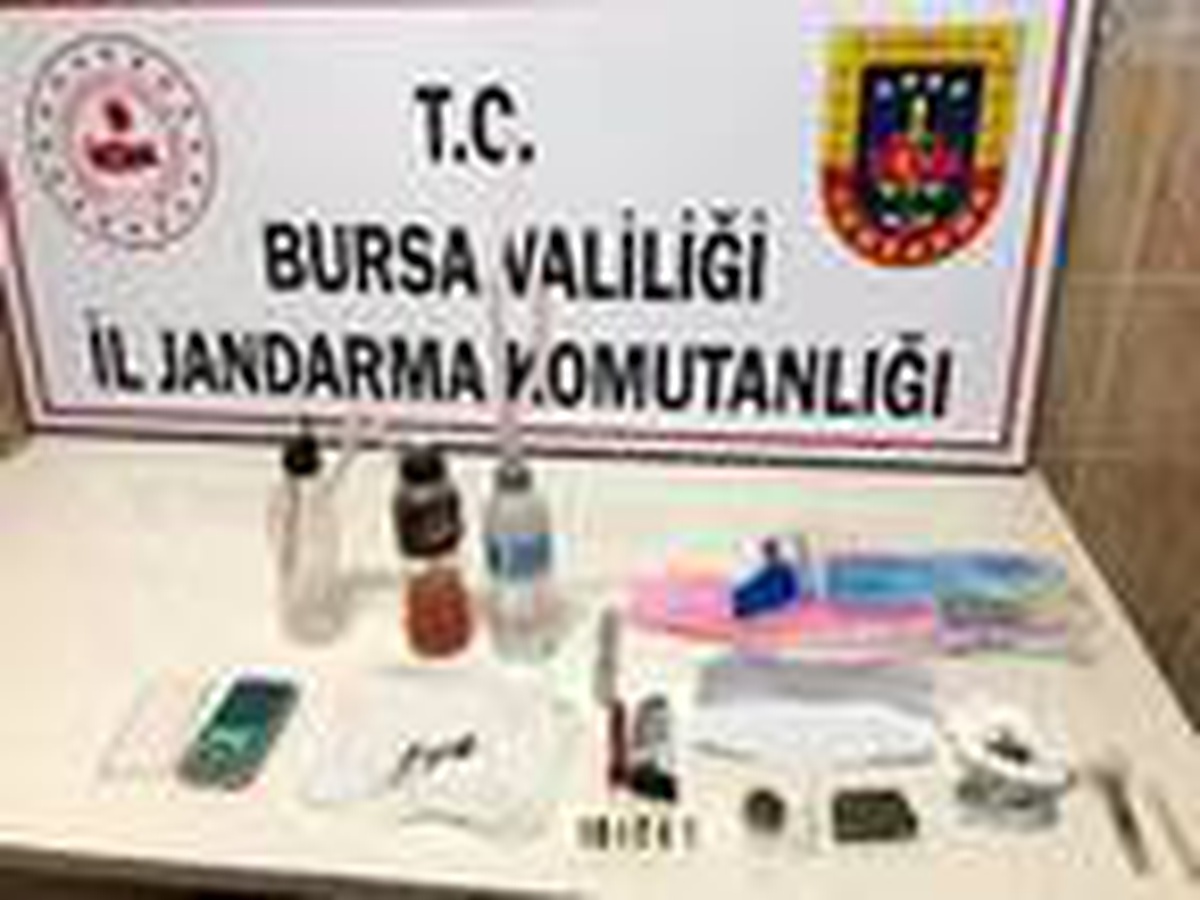 İnegöl\'de uyuşturucu operasyonu: 4 gözaltı