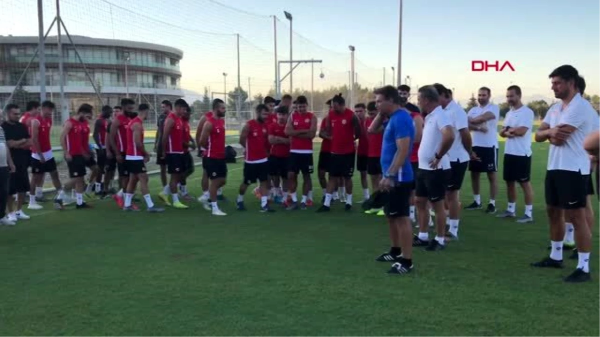 SPOR Antalyaspor\'un 38 yıllık emektarına veda