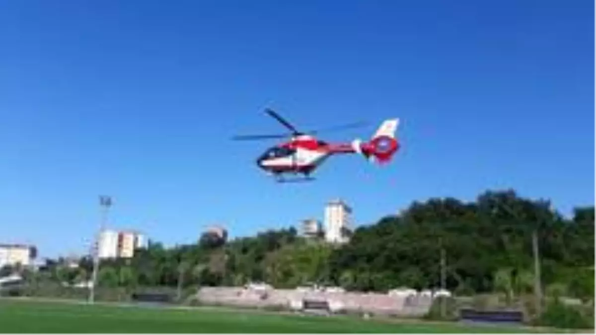 Yanan bebek ambulans helikopterle Samsun\'a sevk edildi