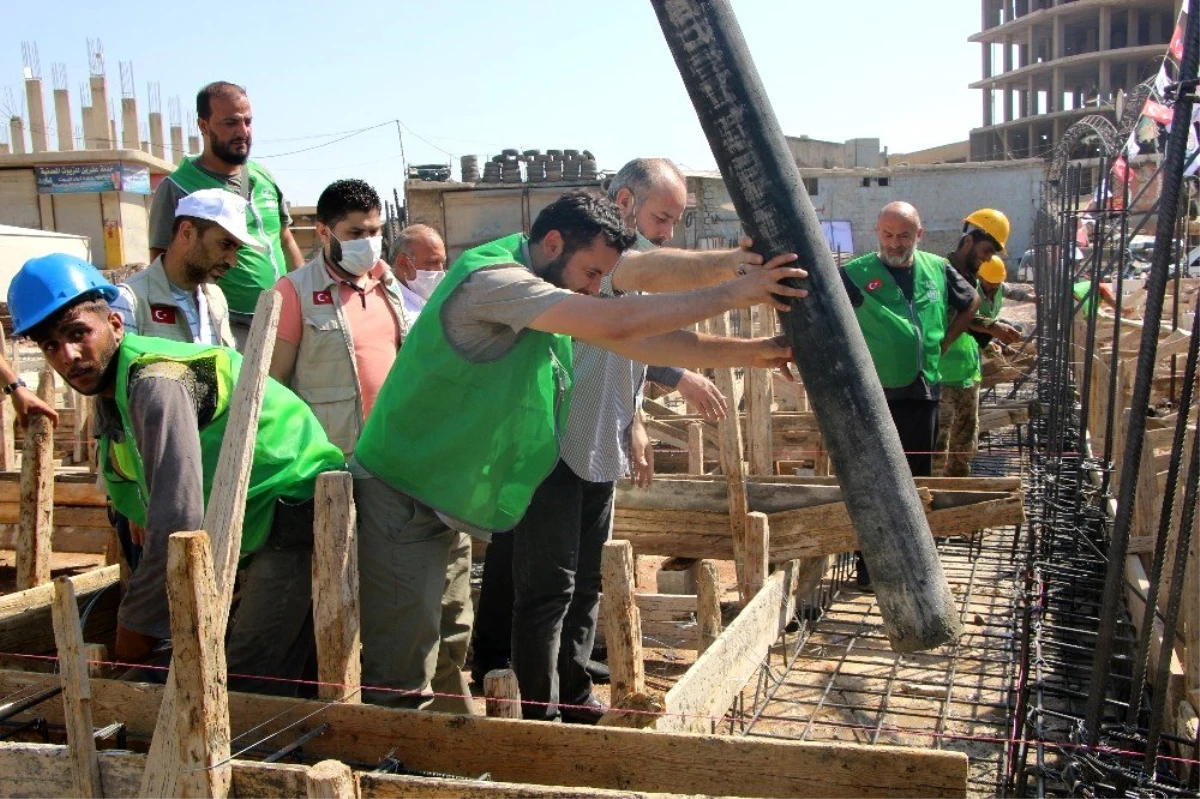 Son dakika haber | Afrin\'de bin 500 kişilik cami inşaatına başlandı