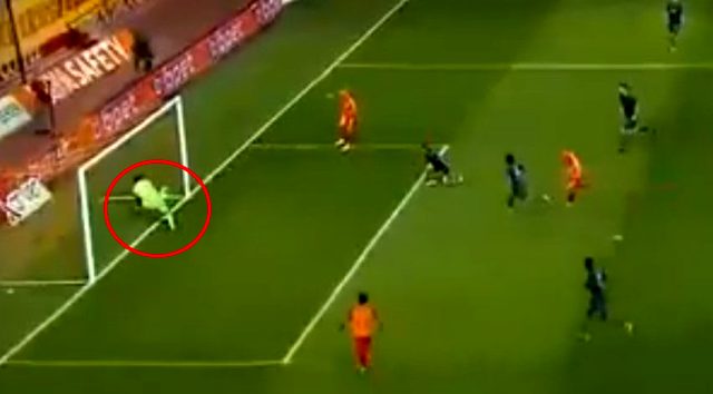 Düşme hattında bulunan Kayserispor'un Trabzonspor maçında attığı net gol verilmedi