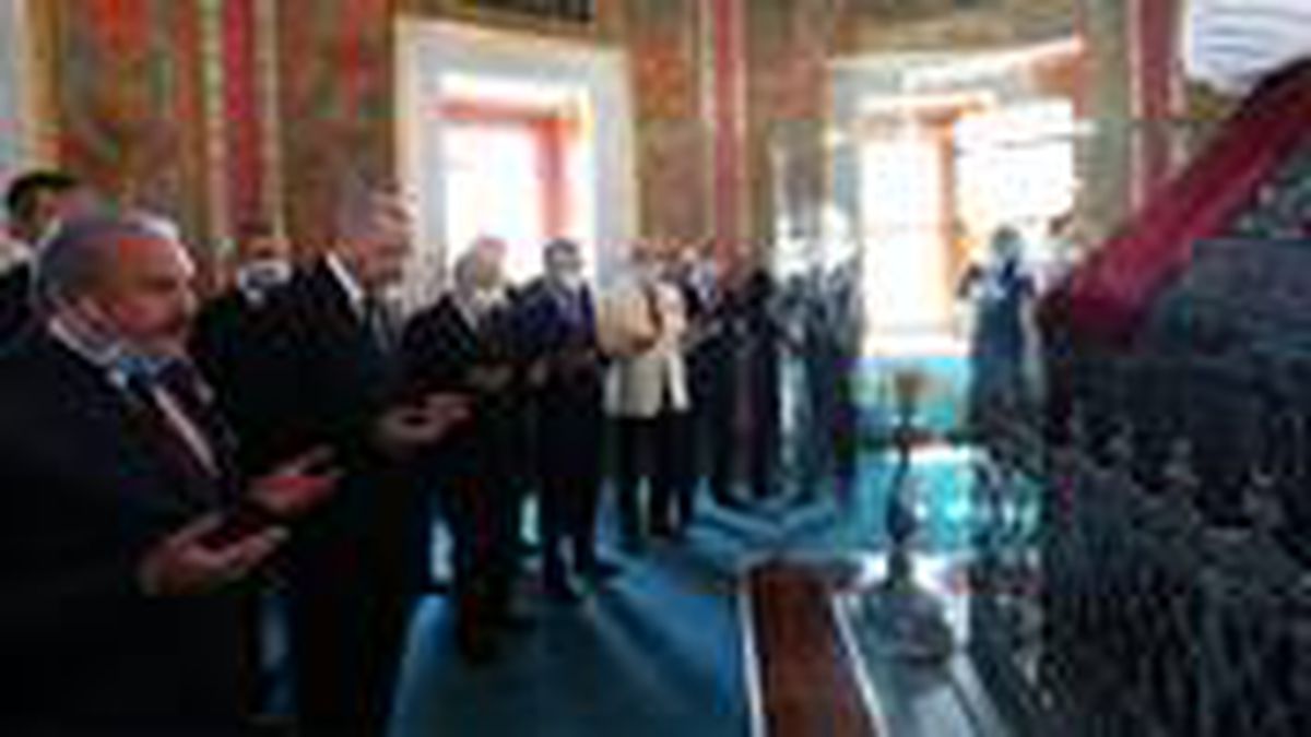 Fatih Sultan Mehmet Türbesi'nde duayı Meclis Başkanı Şentop okudu