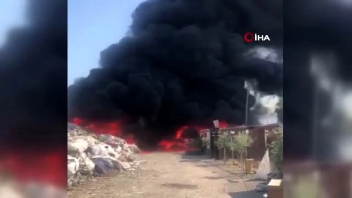 Manisa\'da geri dönüşüm tesisinde korkutan yangın