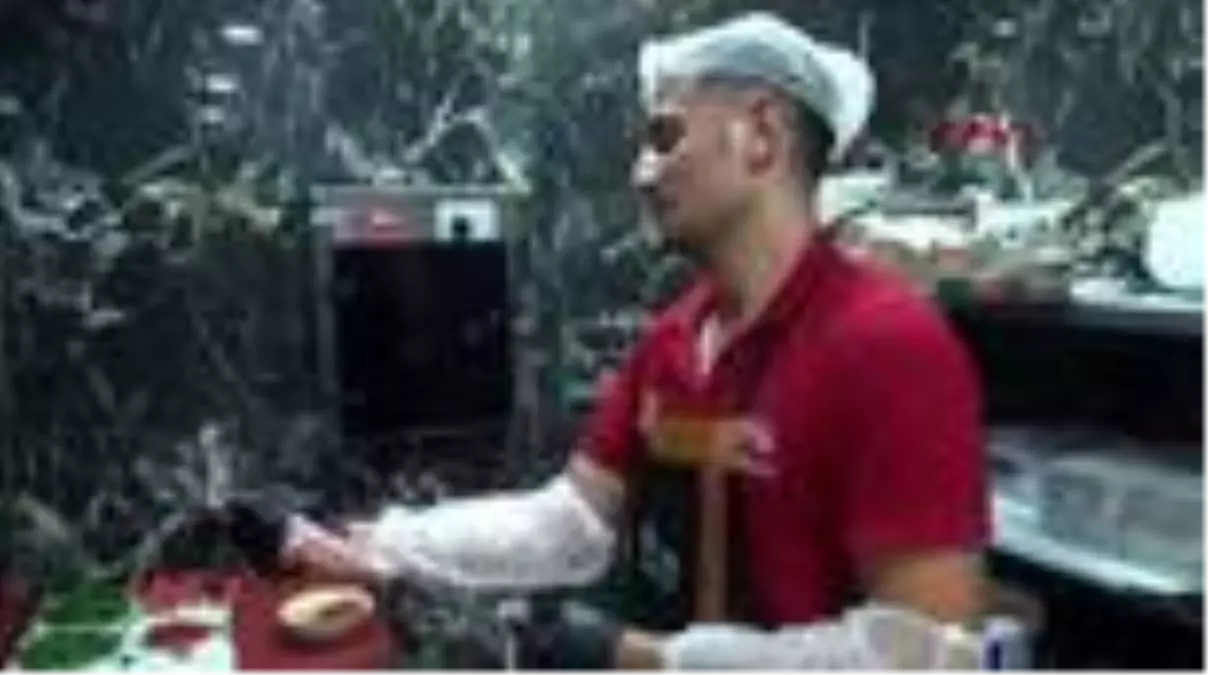 Adanalı ustalar \'kebap bizim\' dedi, Şanlıurfalı ustalar \'hodri Meydan\' dedi-2