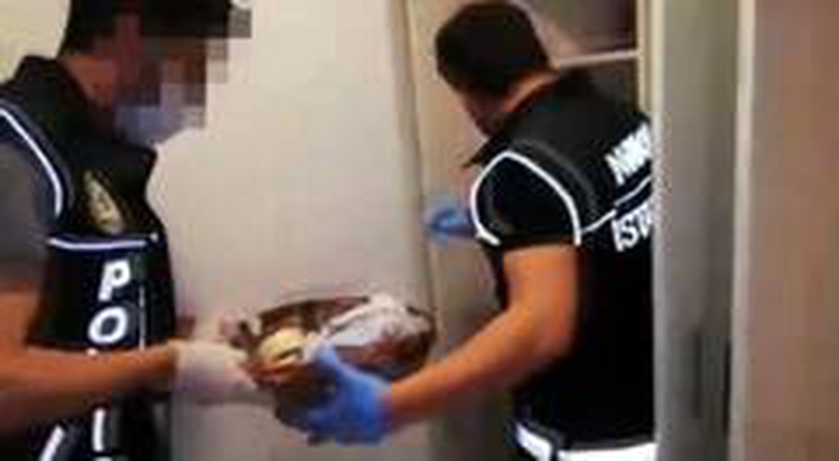 Kırmızı bültenle aranan uyuşturucu baronu İstanbul\'da yakalandı