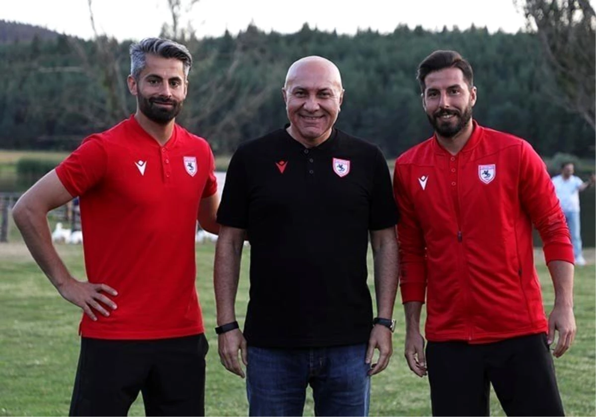 Samsunspor\'da Erkam Reşmen ve kaleci Ahmet Altın ile 1 yıllık sözleşme yenilendi