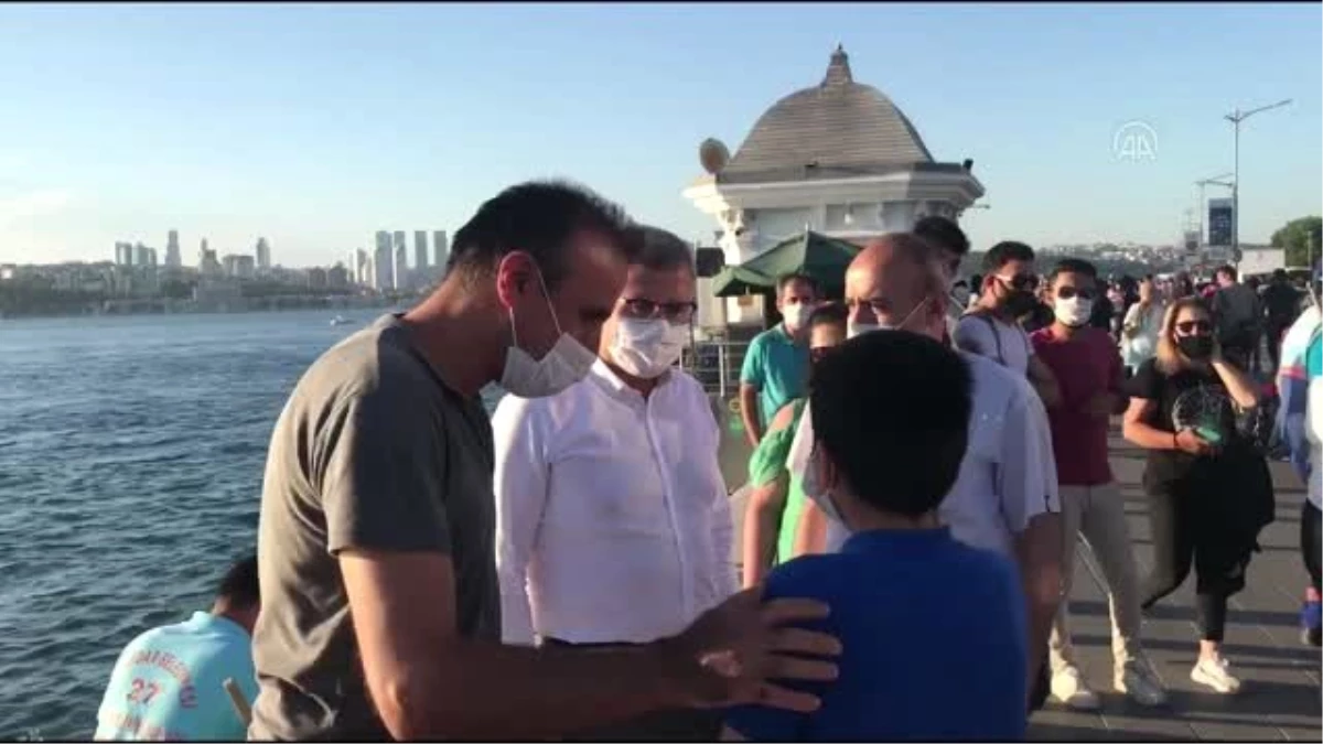 Üsküdar Belediye Başkanı Türkmen\'den vatandaşlara dondurma ikramı