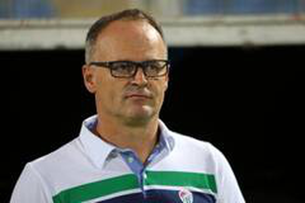 İrfan Buz, Bursaspor\'dan ayrıldı