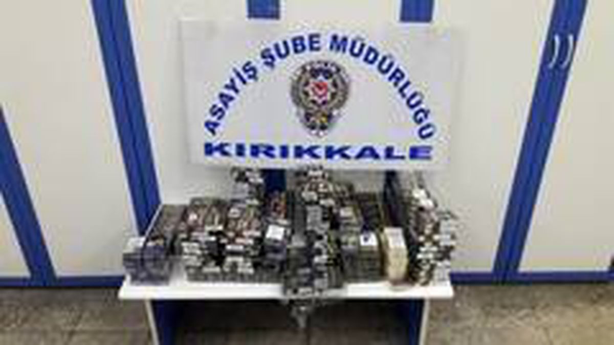 Kırıkkale\'de 4 ayrı iş yerini soyan kişi tutuklandı