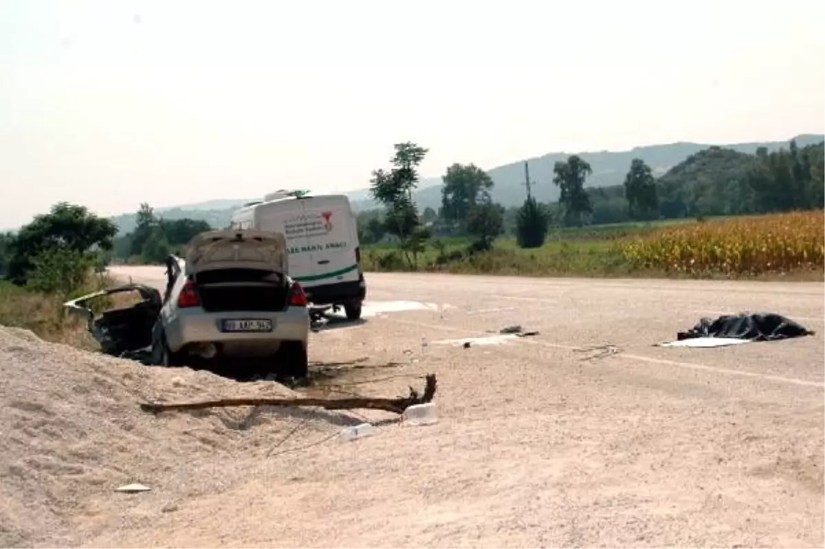 2 kişinin yanarak öldüğü kazada yaralanan çocuk da yaşamını yitirdi