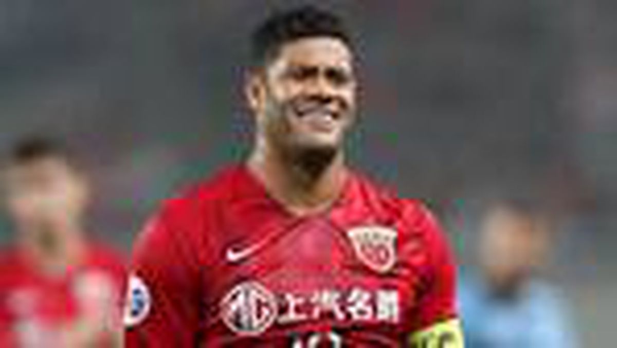 Galatasaray\'ın ilgilendiği Hulk açıkladı! \'Teklif aldım\'