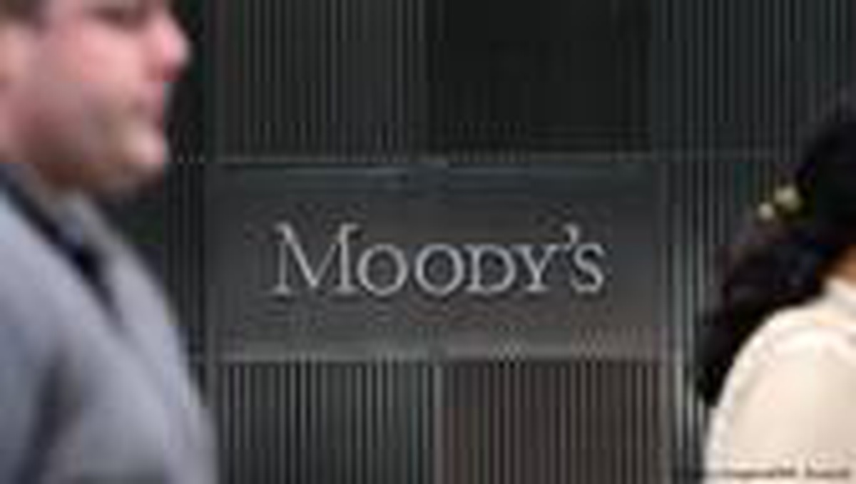 Moody\'s: Koronavirüs Türkiye\'de fonlama ihtiyacını ve borçları artıracak