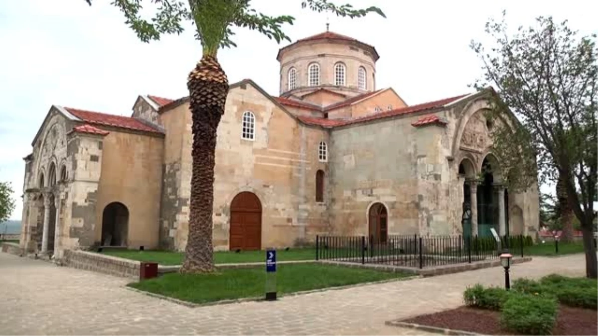 Ortahisar Ayasofya Camii, restorasyonun ardından yeniden ziyarete açıldı