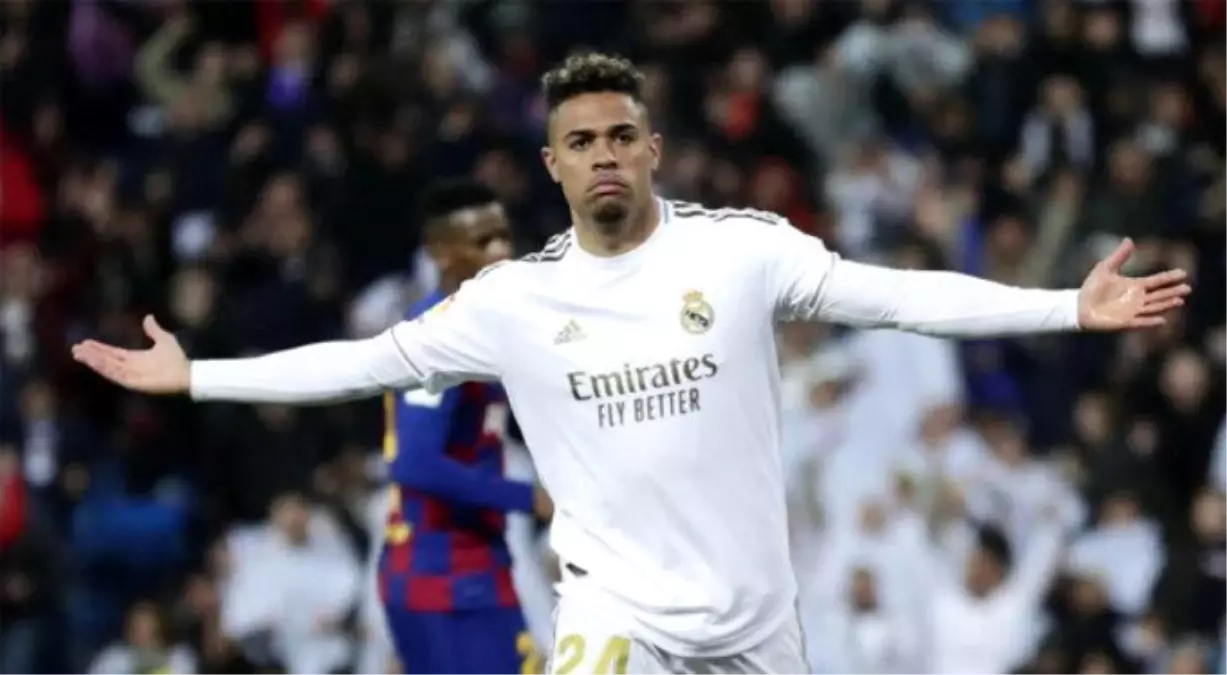 Real Madrid\'in forvet oyuncusu Mariano Diaz, koronavirüse yakalandı