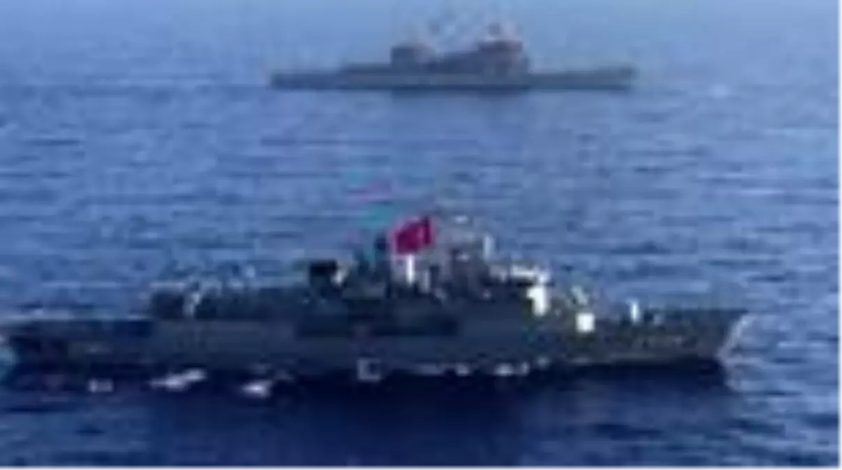 TCG Kemalreis ile ABD Eisenhower Uçak Gemisi Muharebe Grubu deniz eğitimleri icra etti