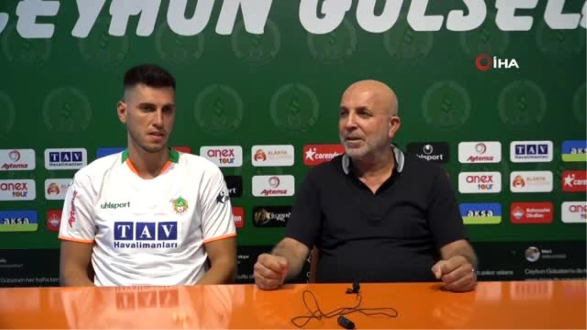 Alanyaspor Ceyhun Gülselam ile sözleşme yeniledi